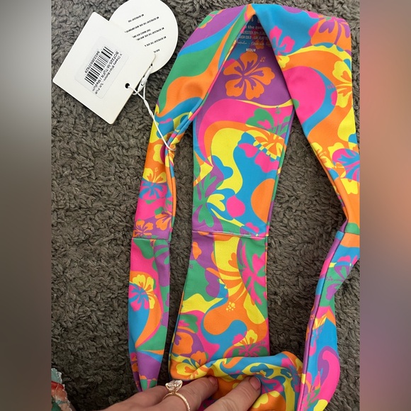 NWT Kulani Kinis Y Cheeky Bikini Bottom in Tutti Frutti - Picture 4 of 5